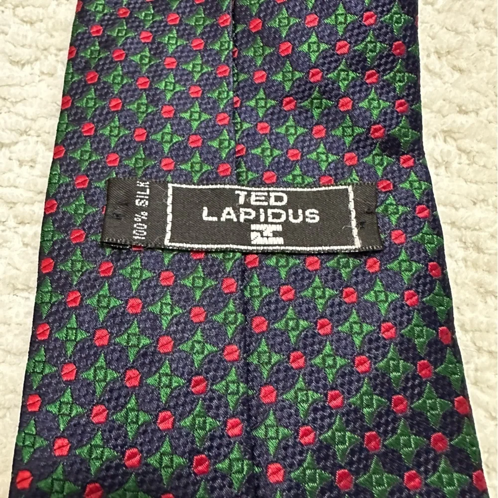 Ted Lapidus 100% Silk Tie